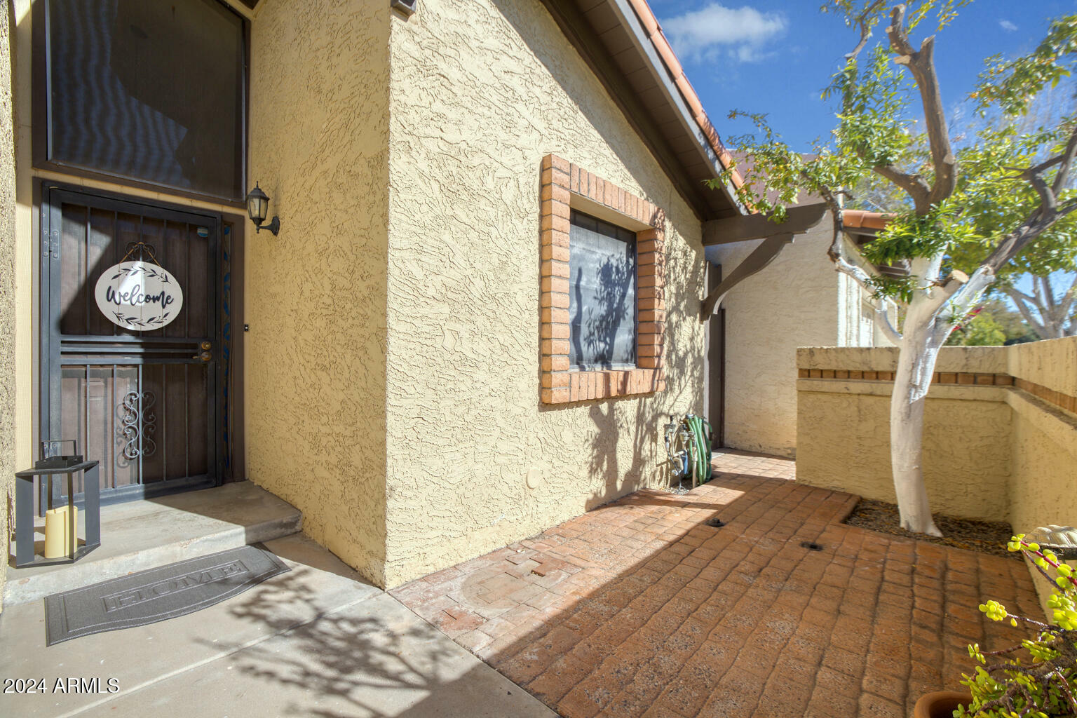 Property Photo:  2116 W Nopal Avenue  AZ 85202 