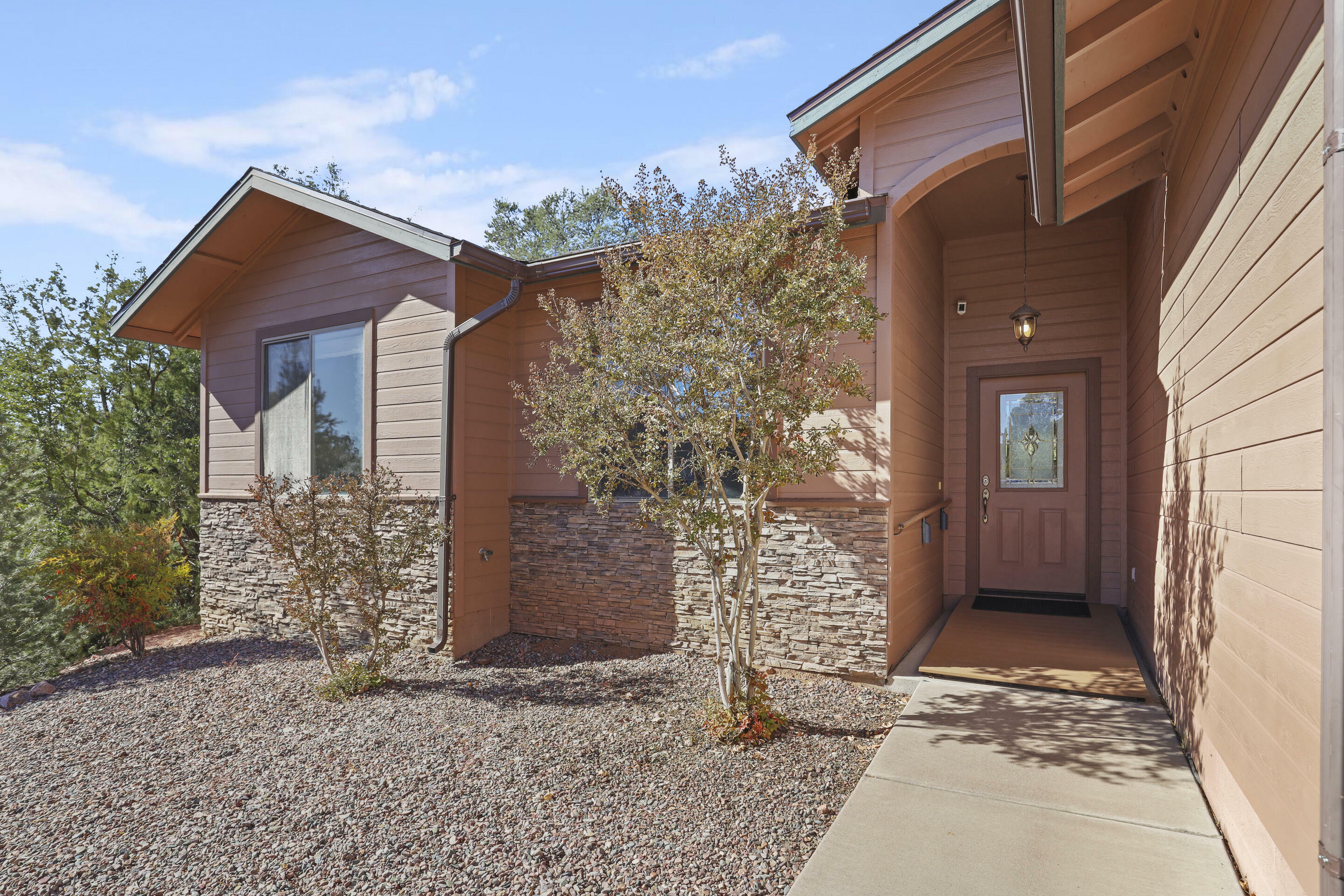 Property Photo:  714 N Fox Hill Road  AZ 85541 