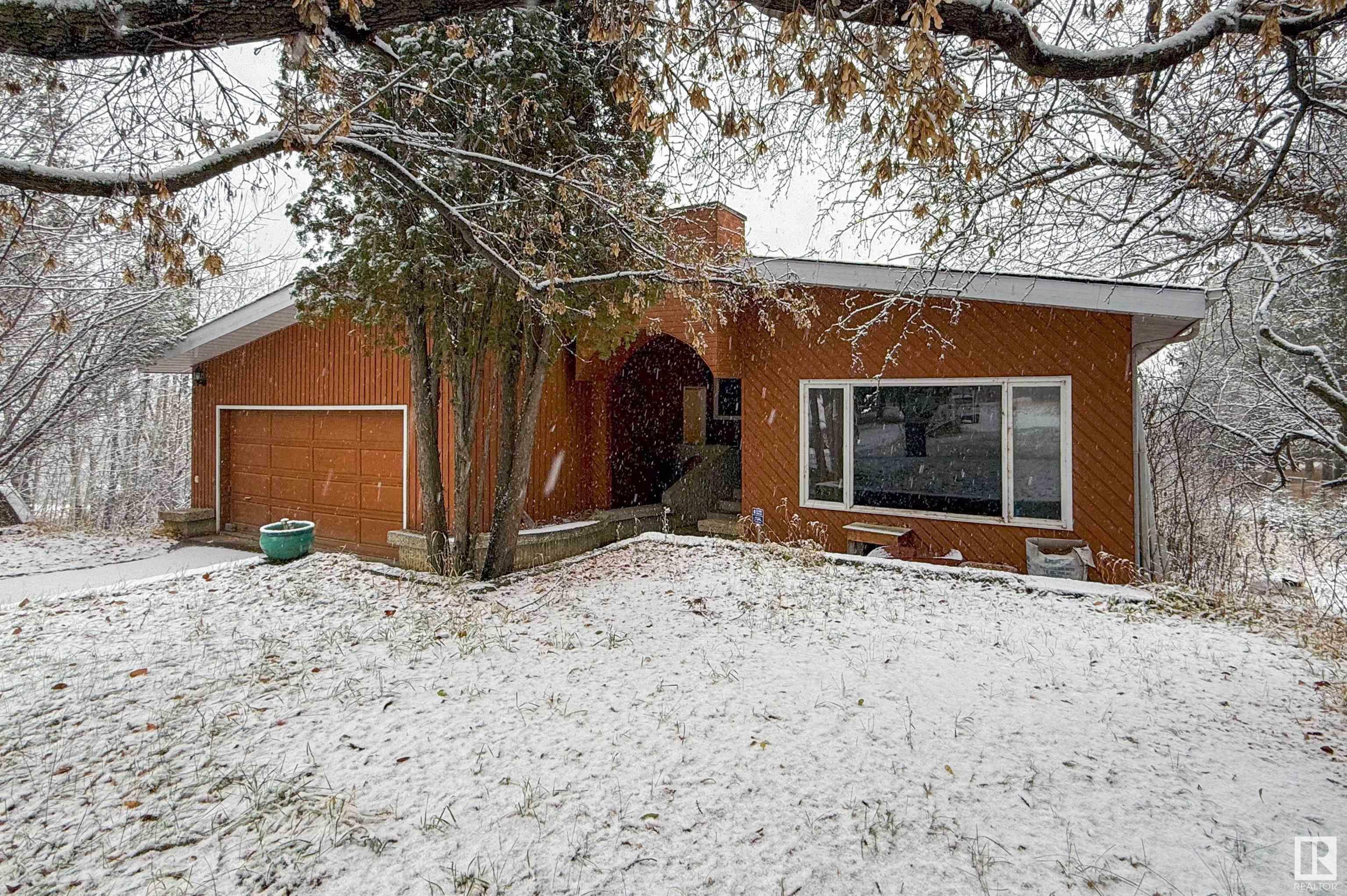 Property Photo:  25431 Twp Road 512 A 7  AB T7Y 1A8 