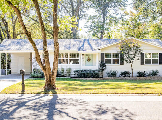 Property Photo: 2808 Prince George Rd. MS 39402