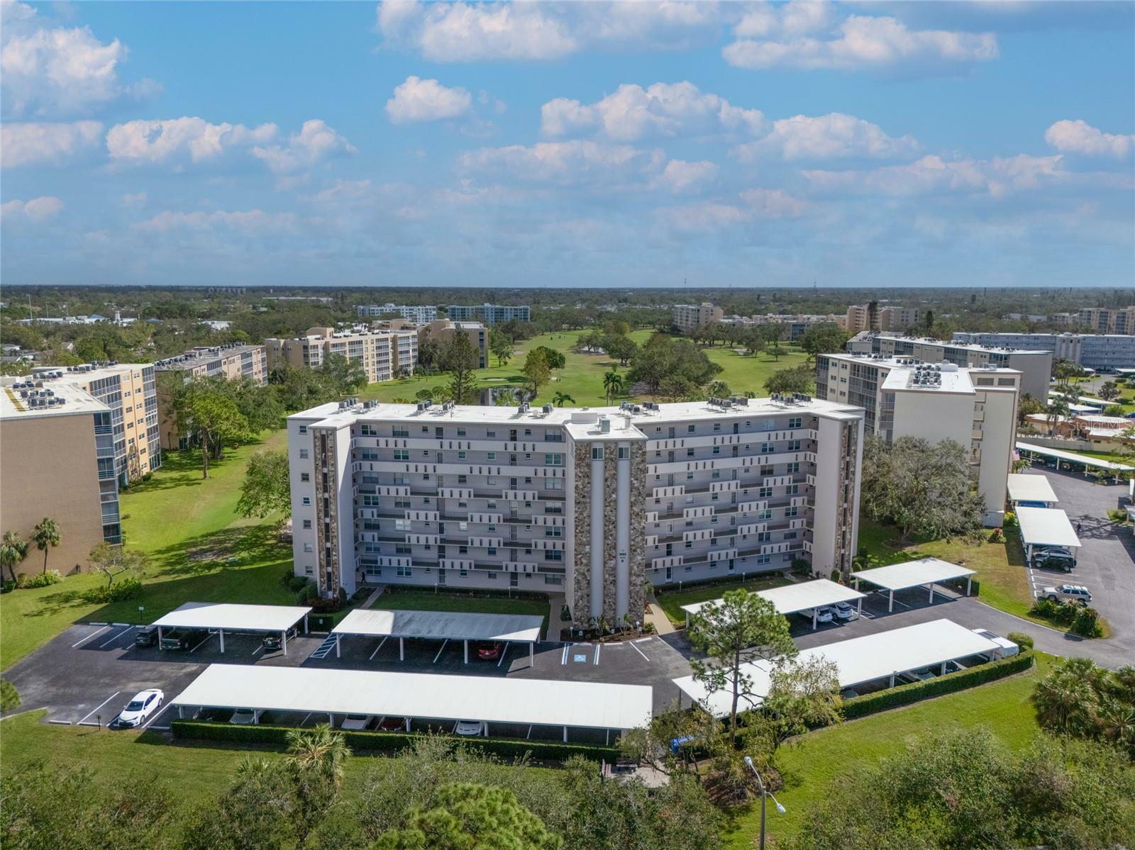 Property Photo: 3660 Ironwood Circle 101M FL 34209