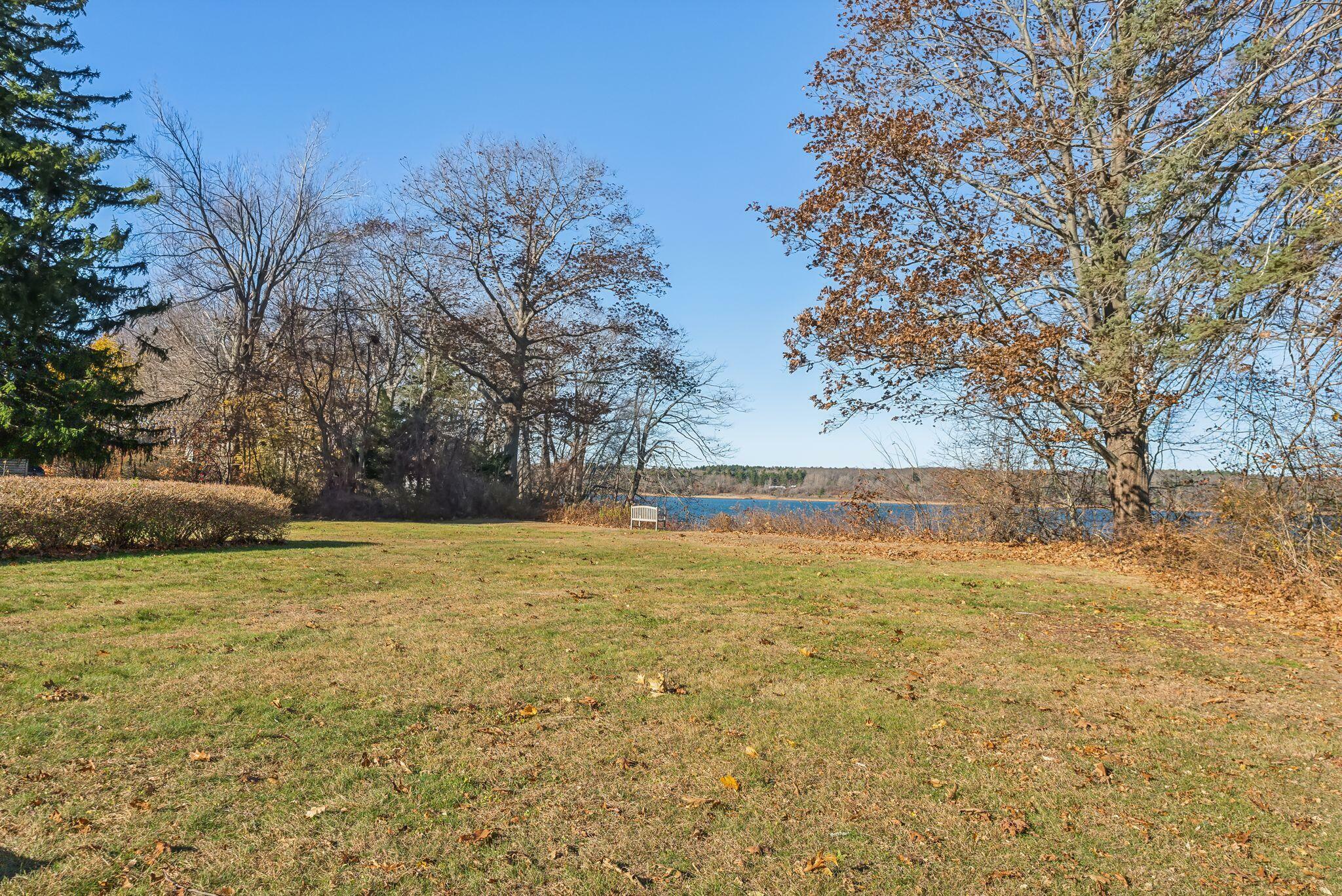 Property Photo:  27 Greenway Drive  ME 04105 