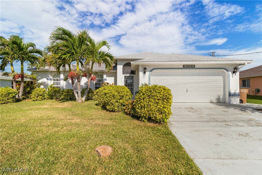 Property Photo:  2019 SW 43rd Terrace  FL 33914 