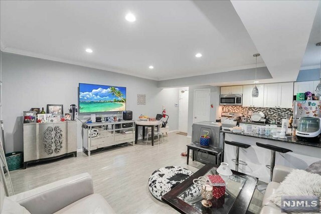 Property Photo:  2615 John F Kennedy Boulevard B1  NJ 07306 