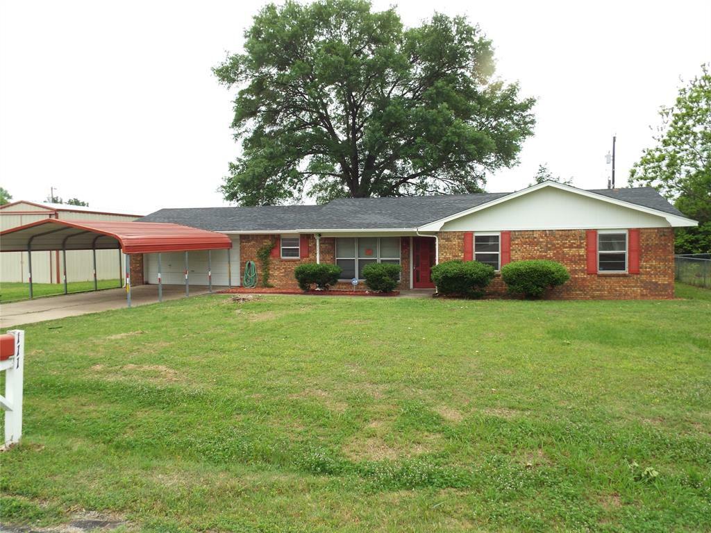 Property Photo:  111 Waldman Drive  TX 75156 