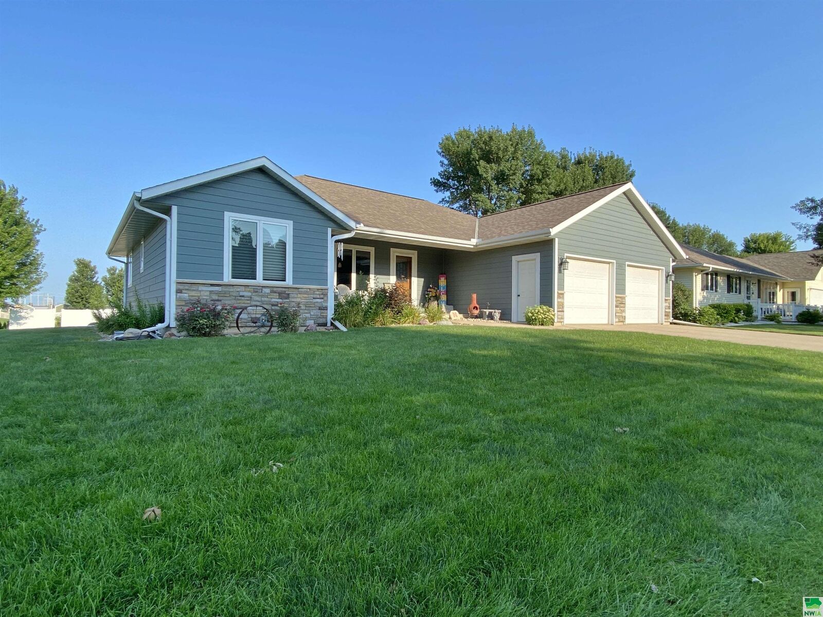 Property Photo: 1395 4th Ave SW IA 51031
