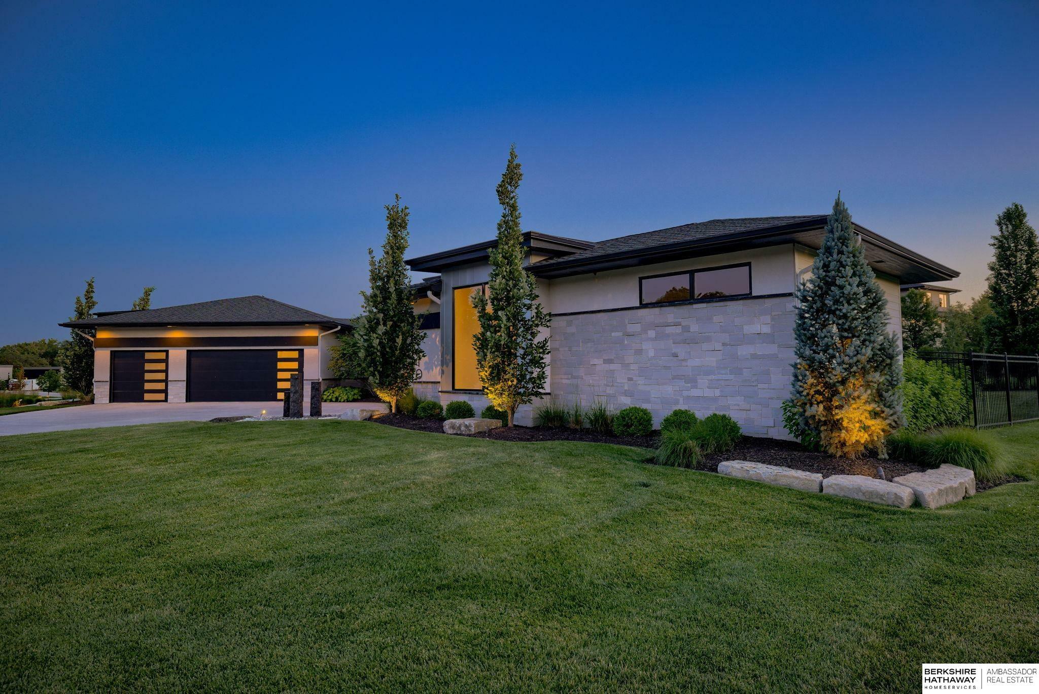 Property Photo: 1510 S 218 Street NE 68022