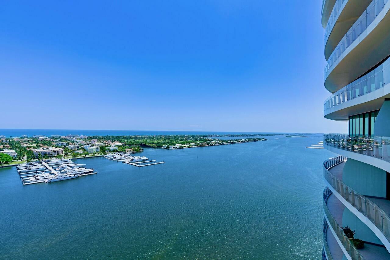Property Photo: 1100 S Flagler Drive 2202 FL 33401