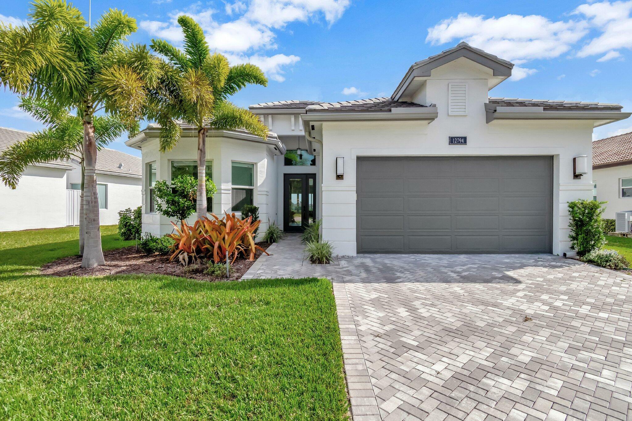 Property Photo:  12794 Parrot Pond Road  FL 33473 