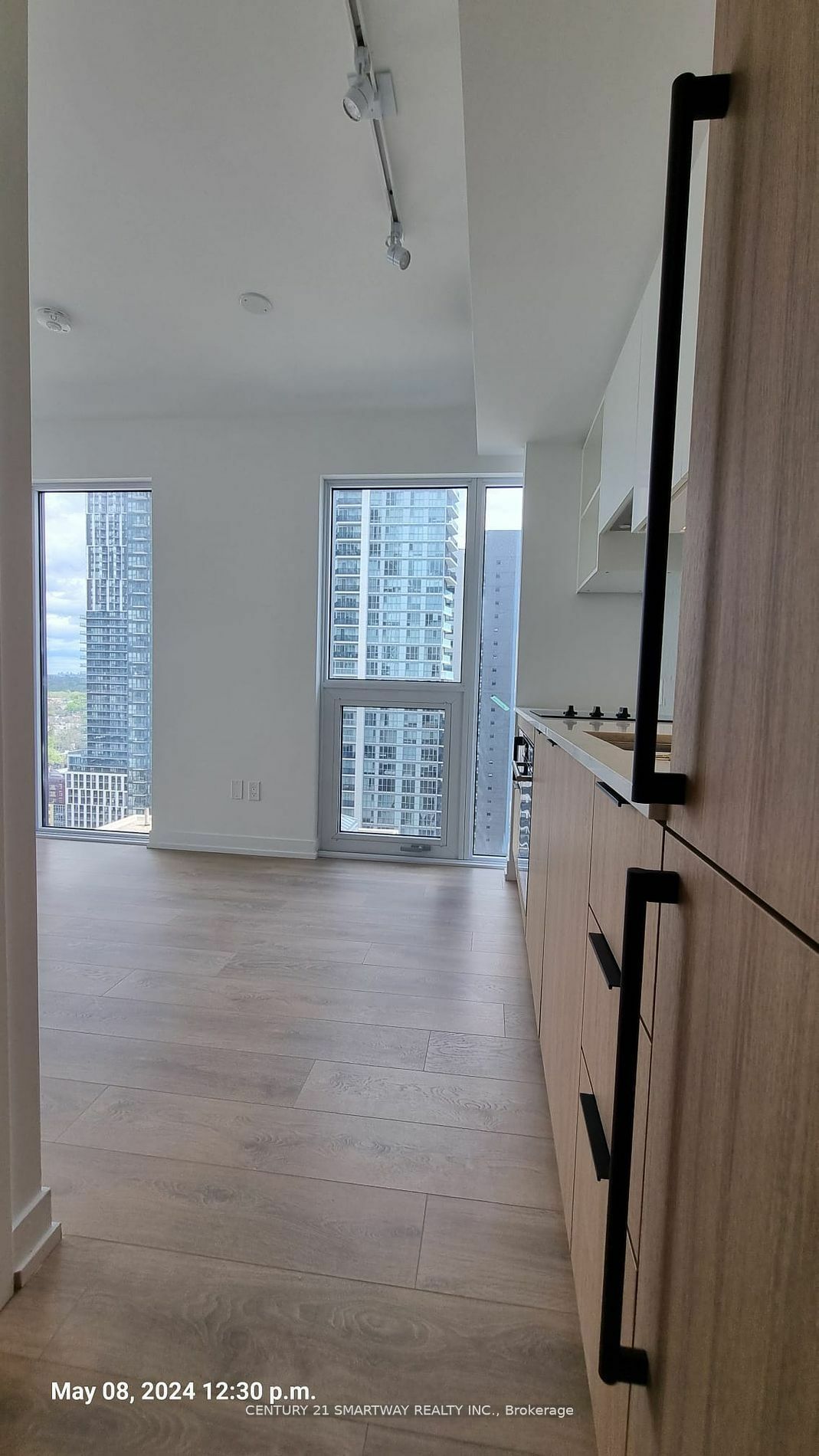 Property Photo:  82 Dalhousie St 2317  ON M5B 0C5 