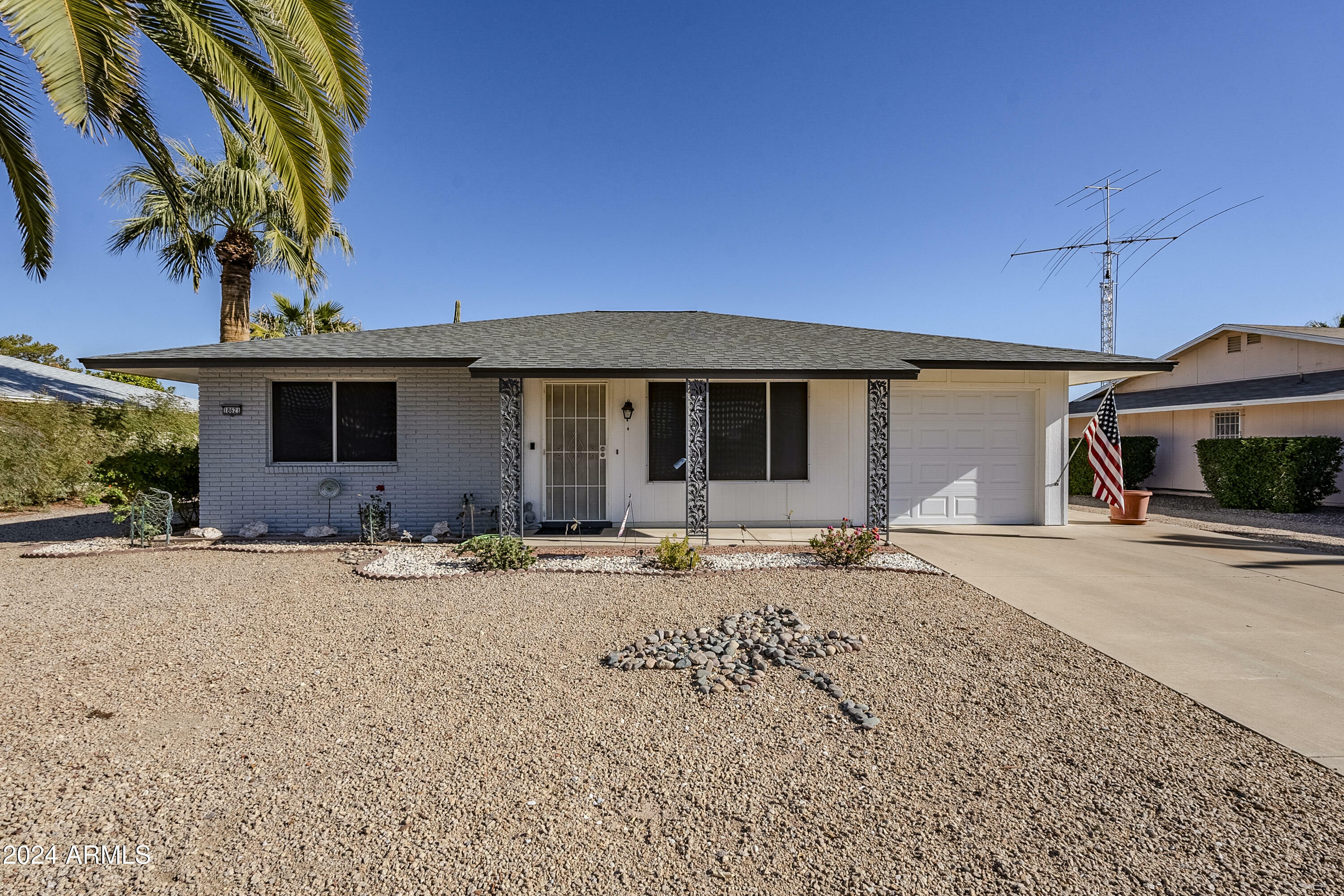 Property Photo:  18621 N 104th Drive  AZ 85373 