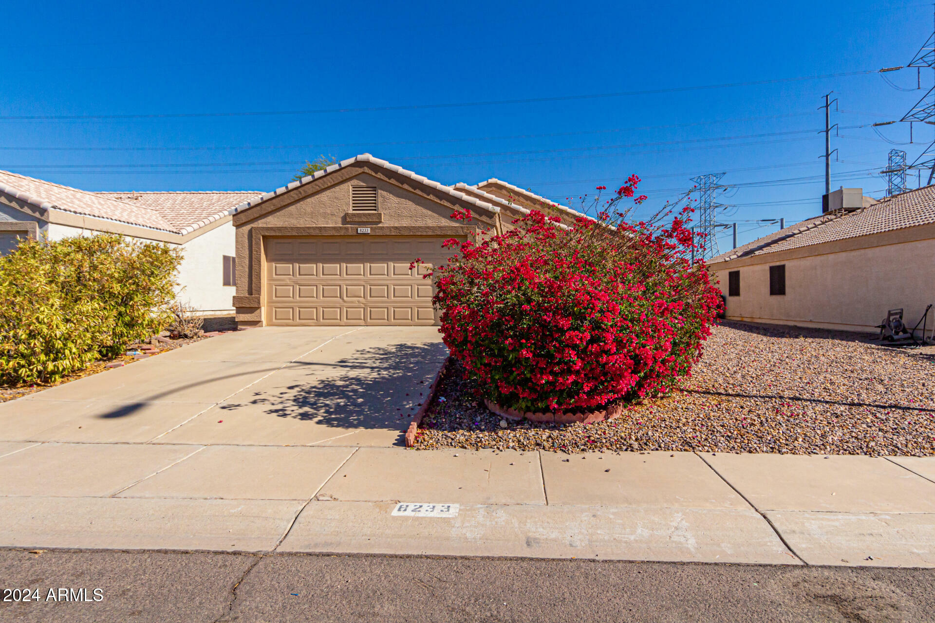 Property Photo:  8233 N 111th Lane  AZ 85345 