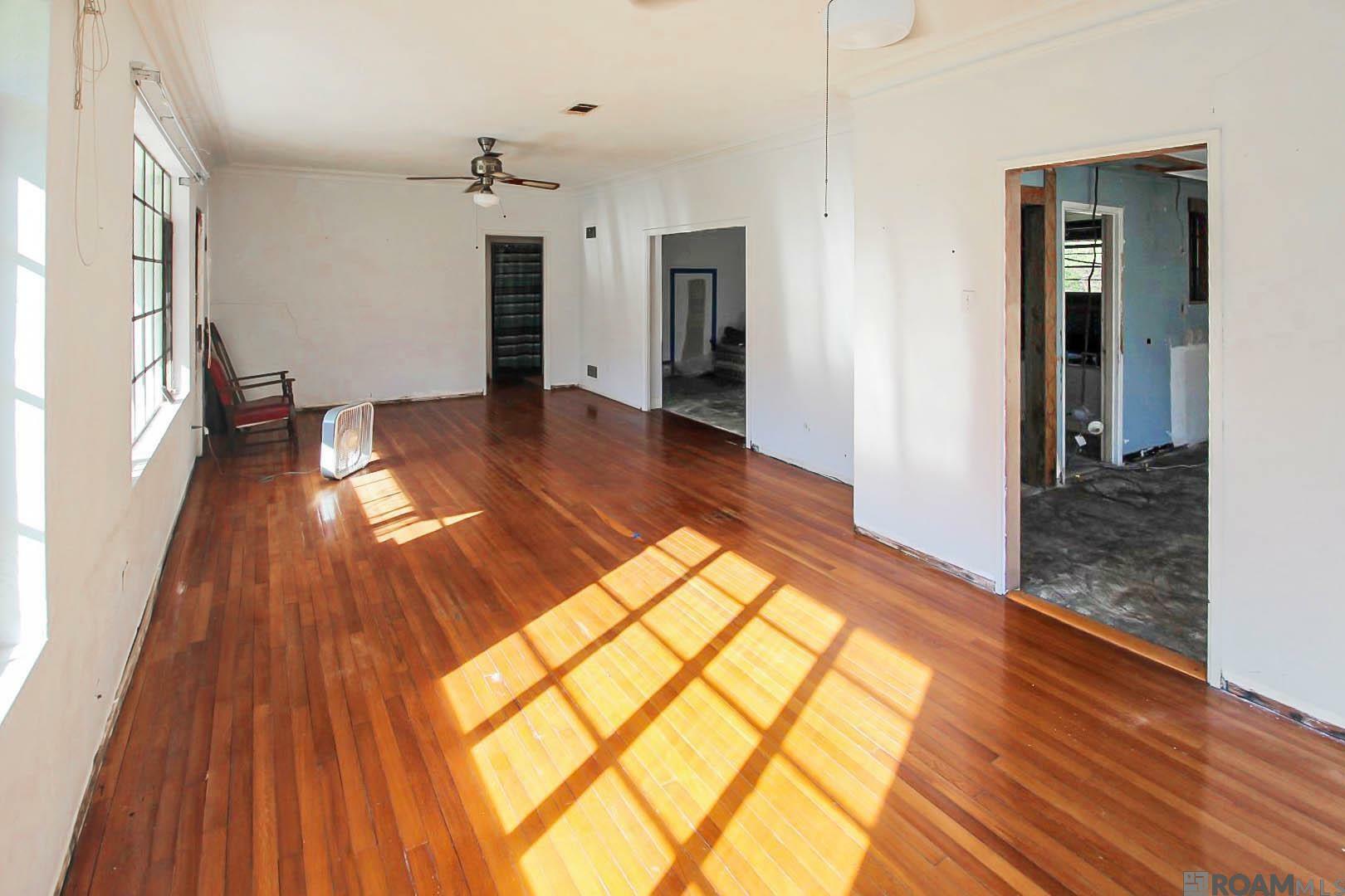 Property Photo: 3744 Conrad Dr LA 70805