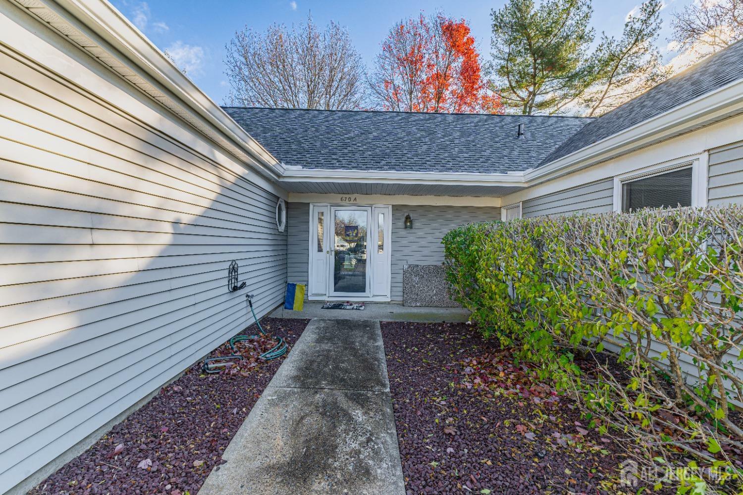 Property Photo:  670 Windgate Court A  NJ 08831 