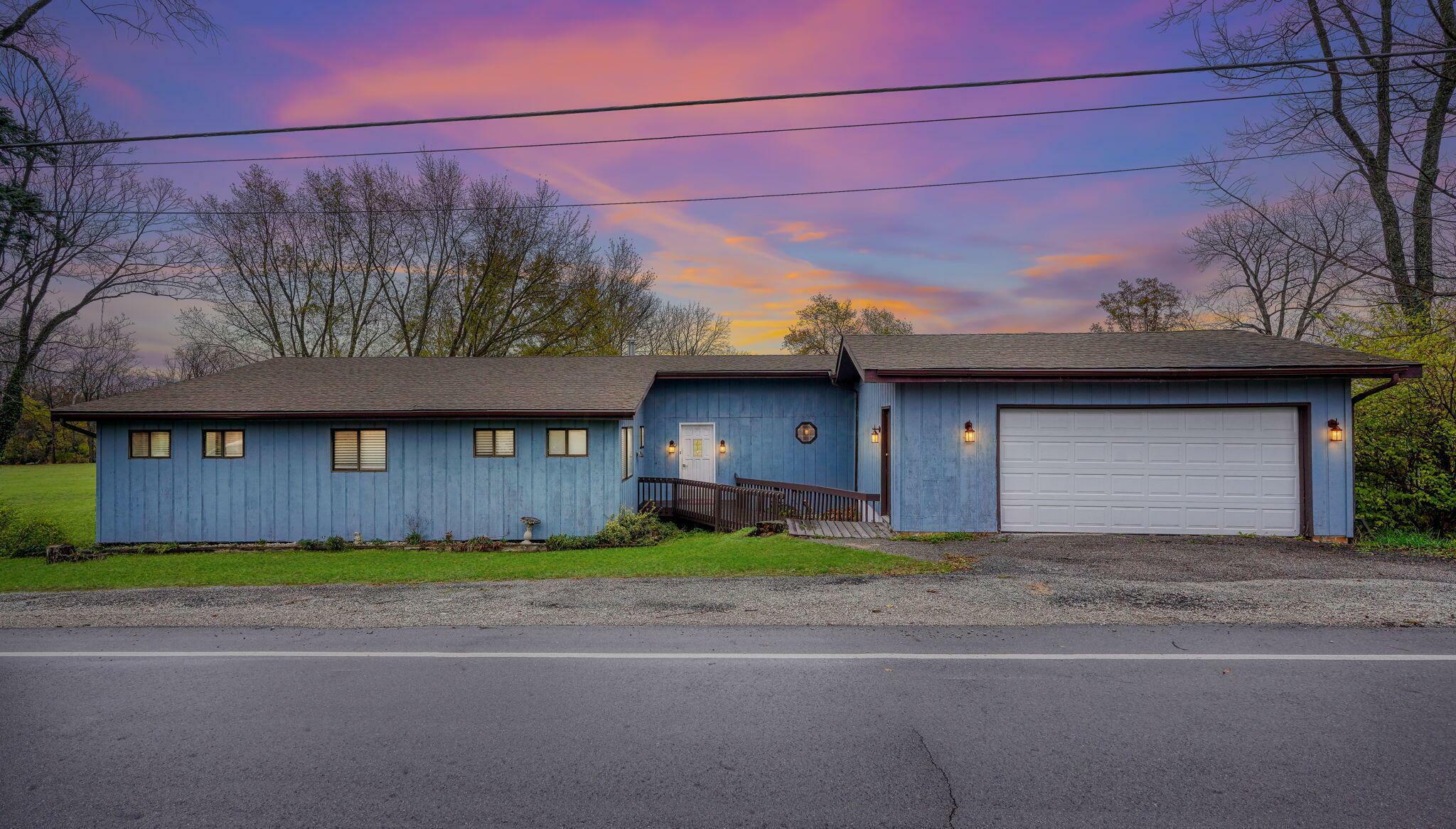 Property Photo:  245 Staunton Jasper SW Road  OH 43160 