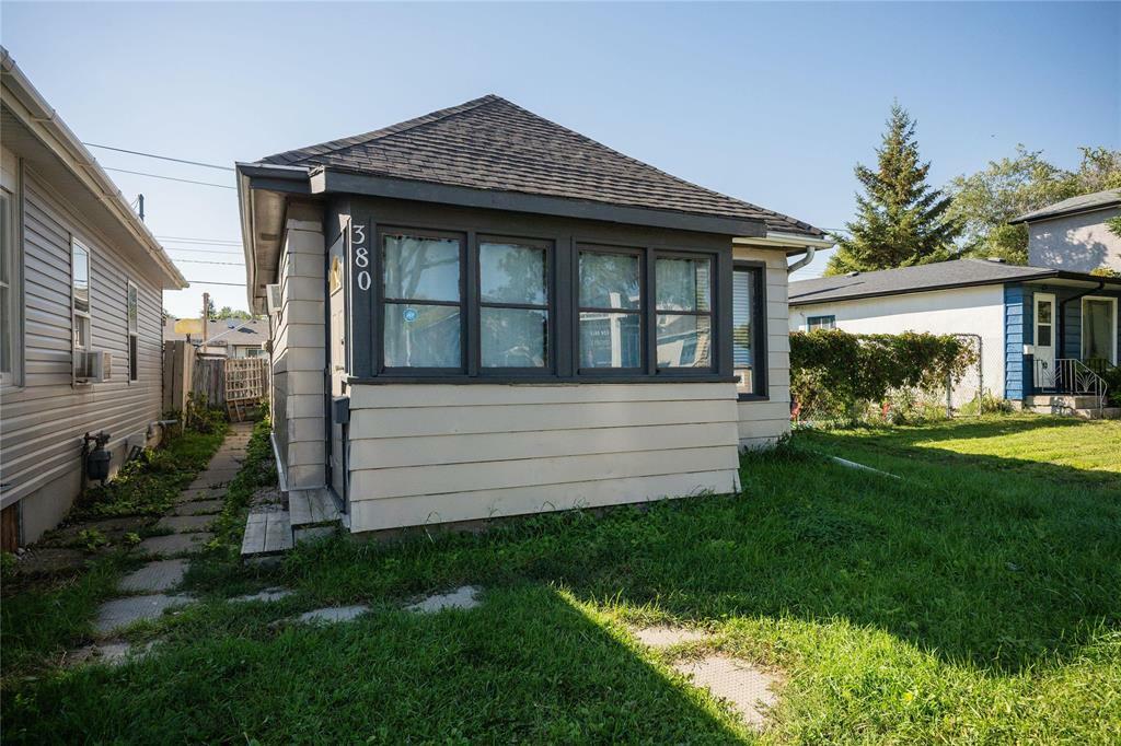 380 Ferry Road  Winnipeg MB R3J 1W4 photo