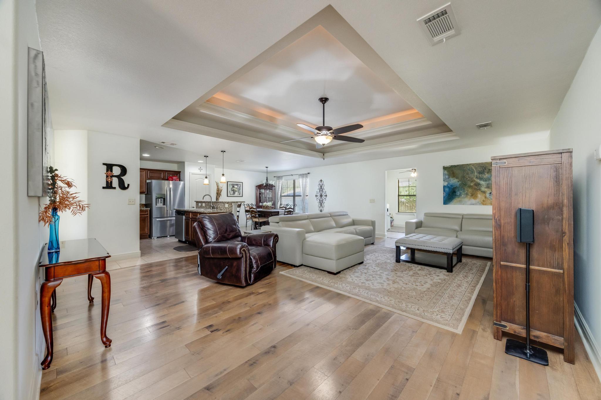 Property Photo: 304 Eleases Crossing FL 32539