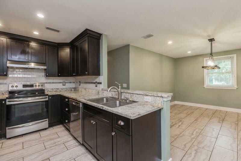 Property Photo:  209 NE Marshall Drive  FL 32547 