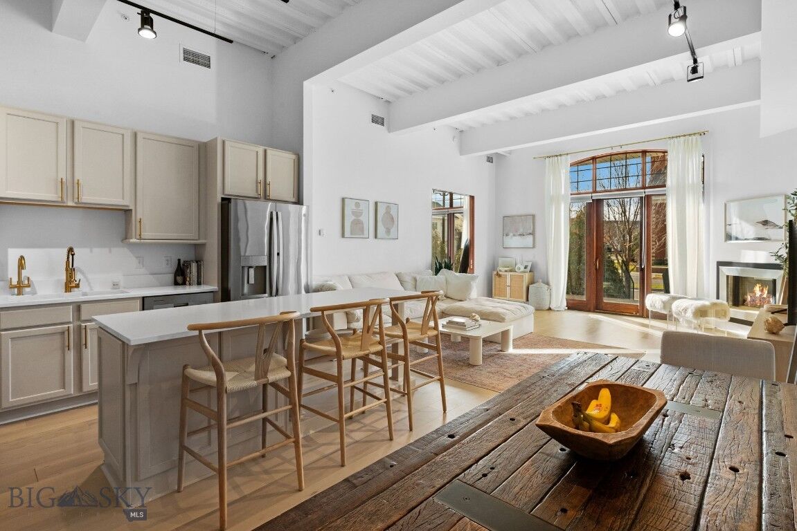 Property Photo: 140 Village Crossing Way 1E MT 59715