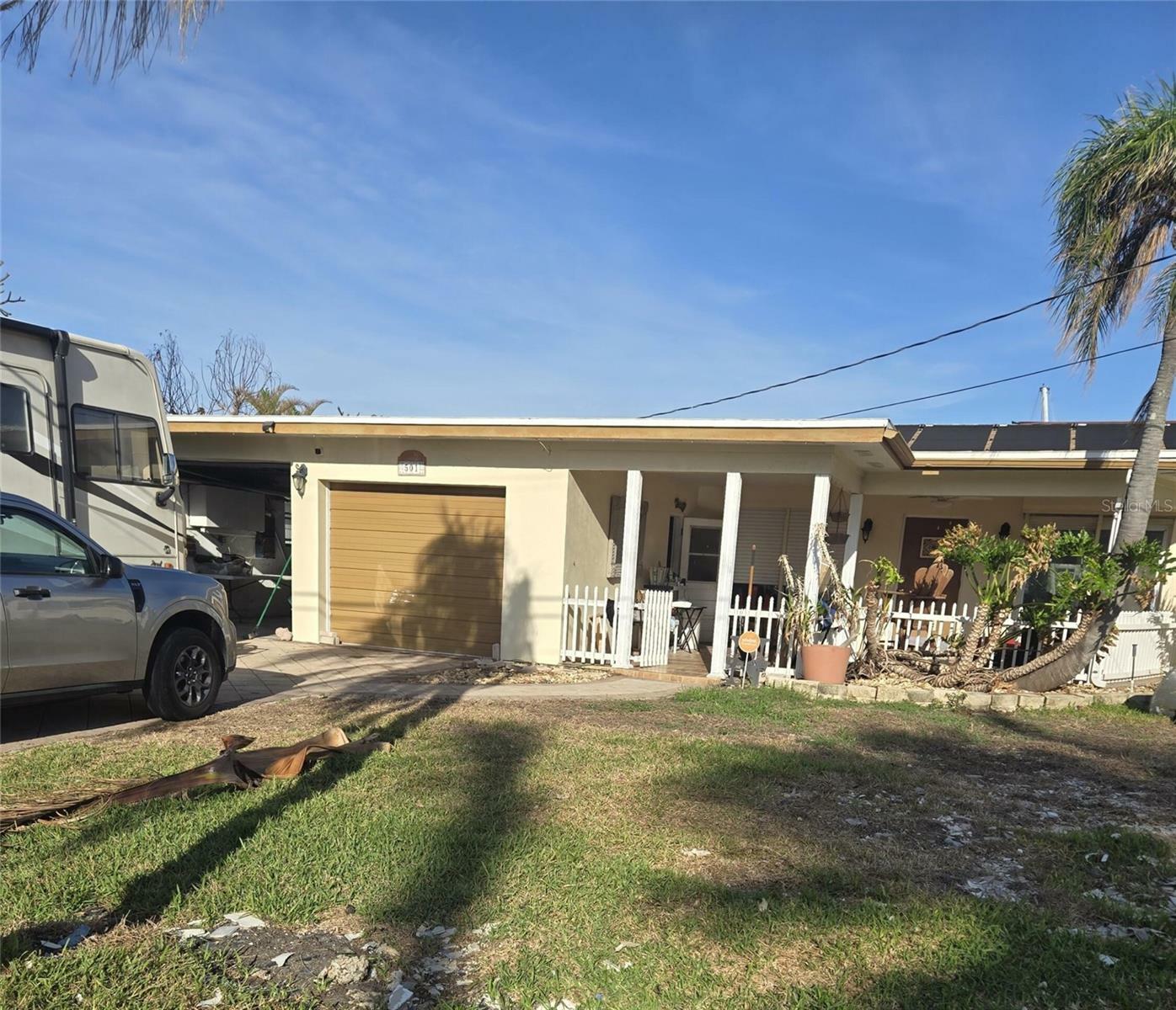 Property Photo:  501 55th Avenue  FL 33706 