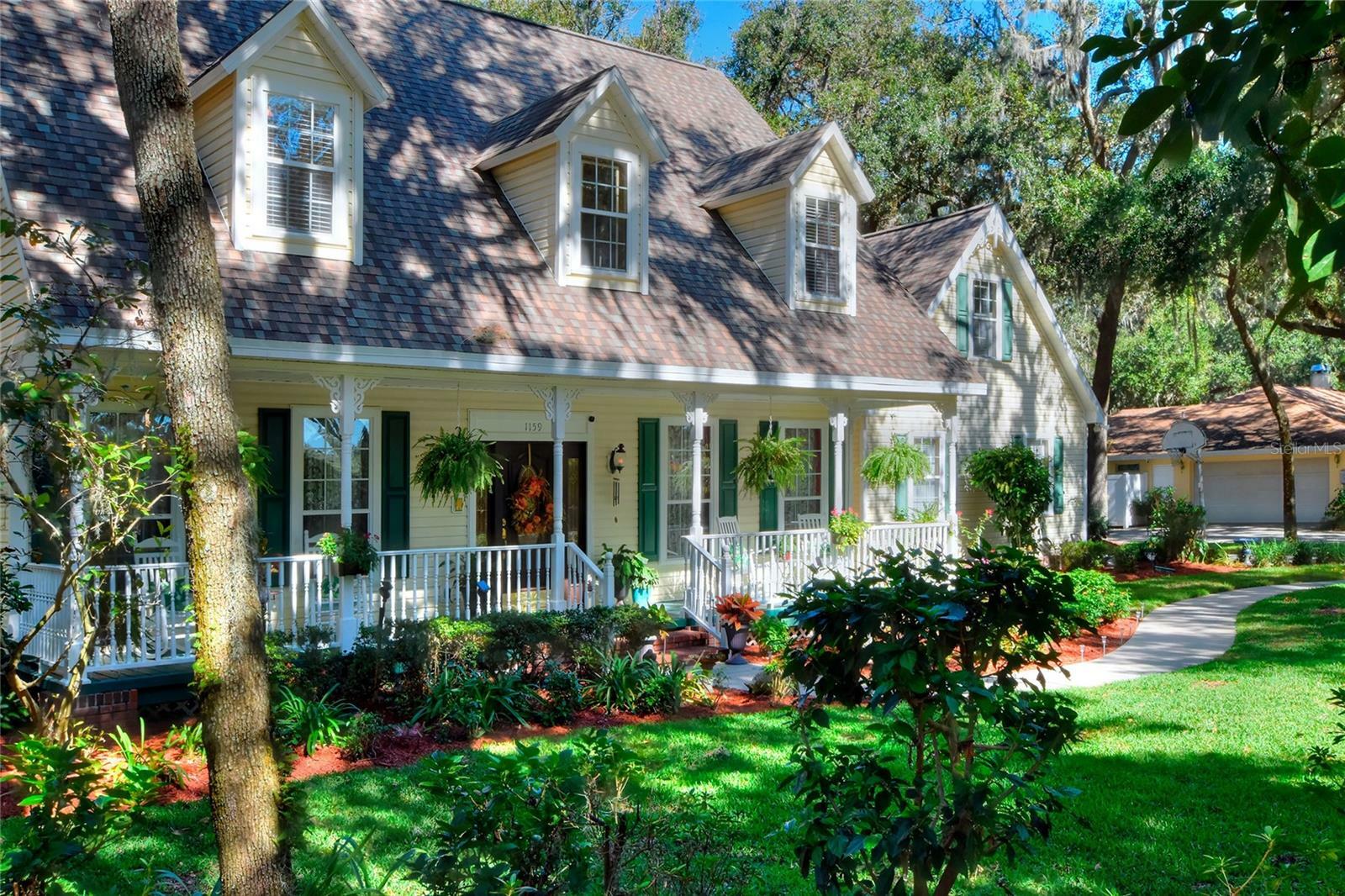 Property Photo:  1159 Longwood Oaks Boulevard  FL 33811 