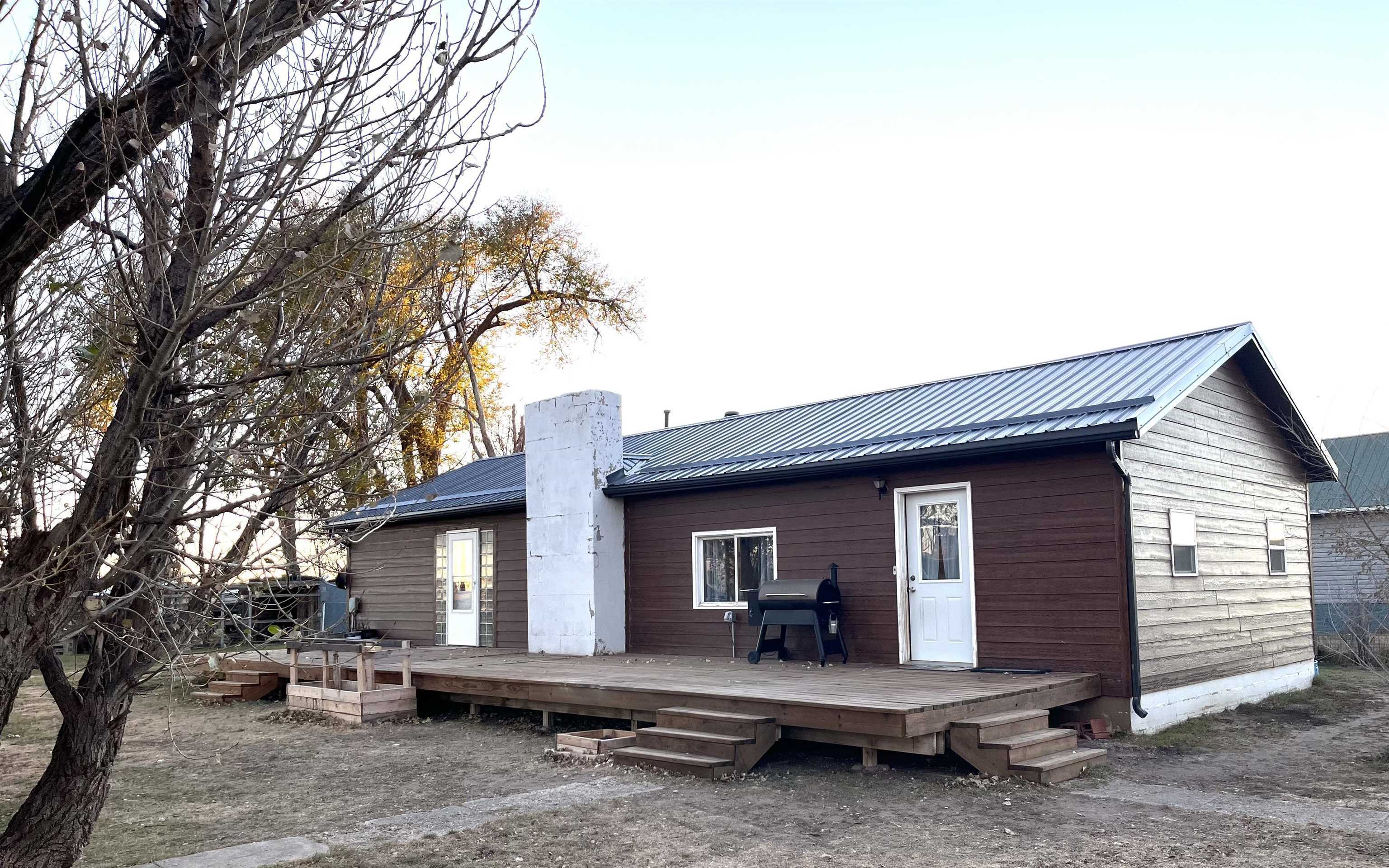 Property Photo: 207 Smithwick Road SD 57782-9999