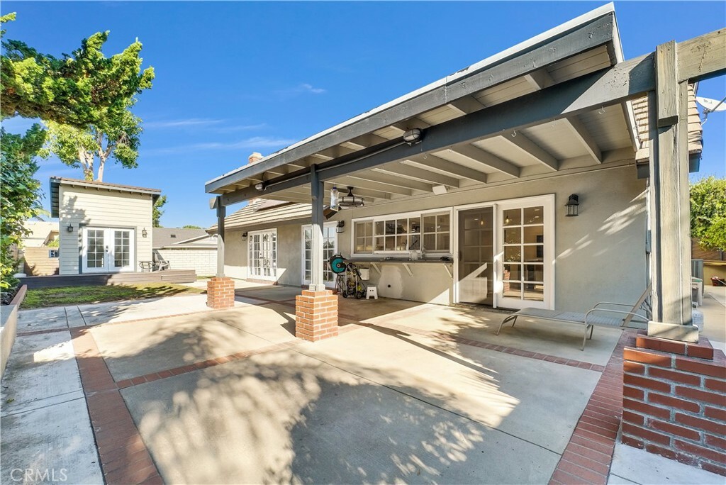 Property Photo:  3244 E Date Street  CA 92823 