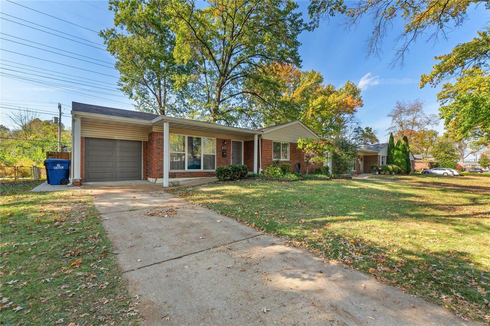 Property Photo:  8662 Spoon Drive  MO 63132 