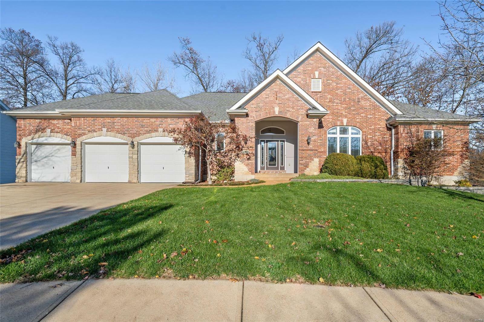 1390 Mallet Hill Drive  Ellisville MO 63021 photo