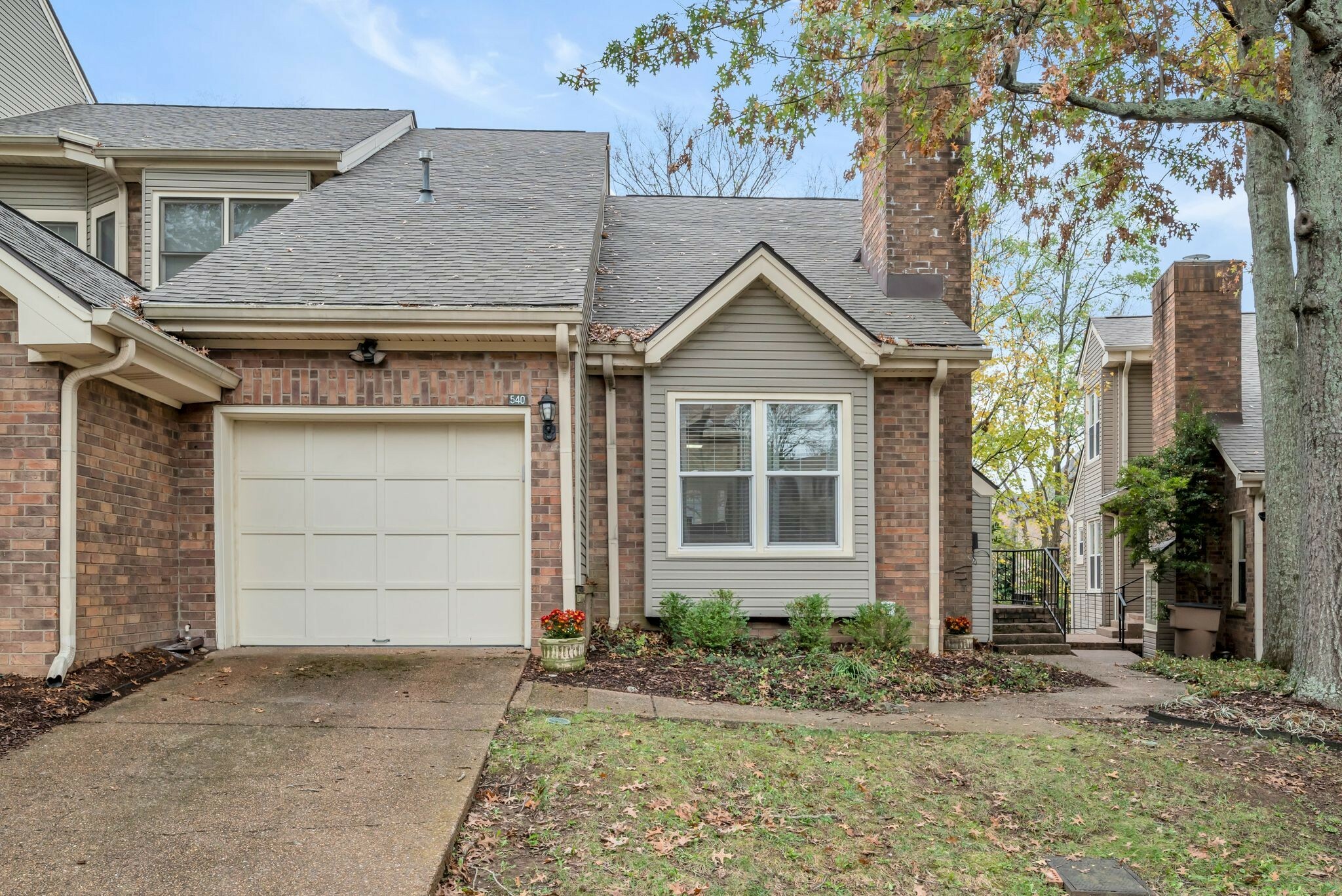 Property Photo:  540 Belair Way  TN 37215 