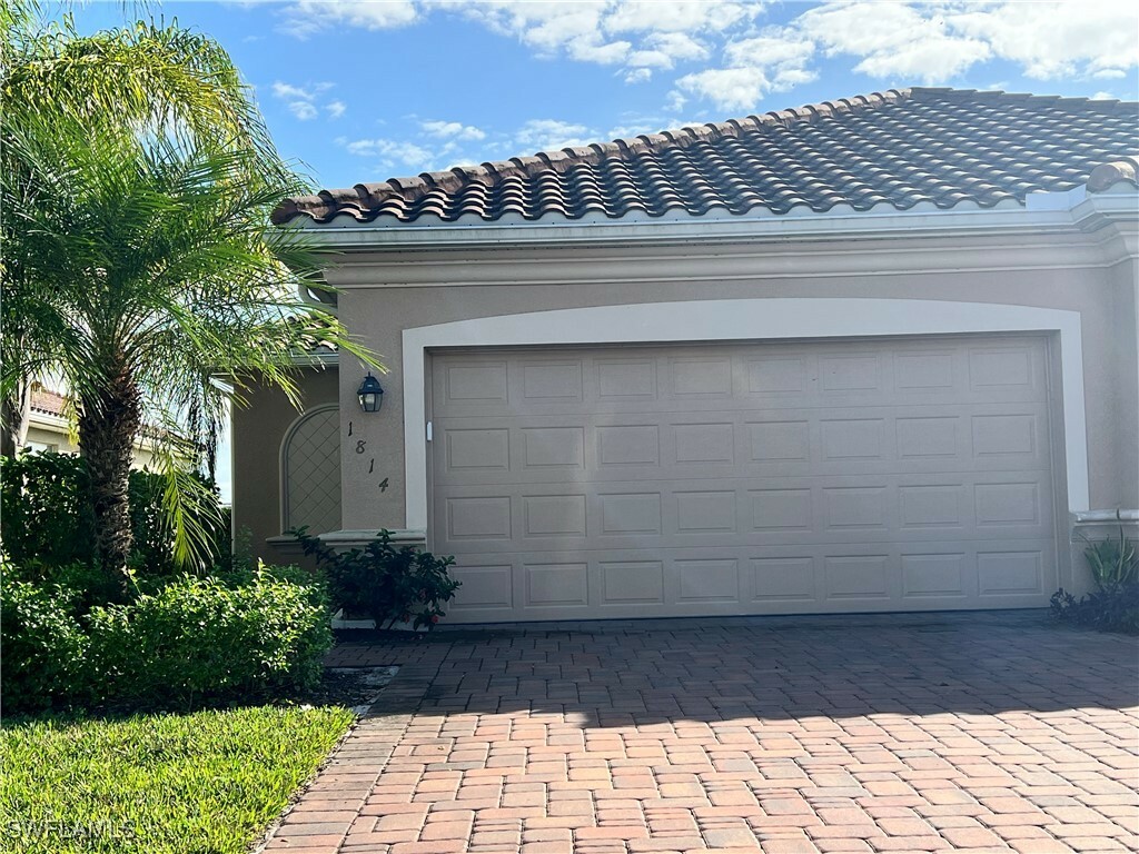 Property Photo:  1814 Alameda Drive  FL 34120 