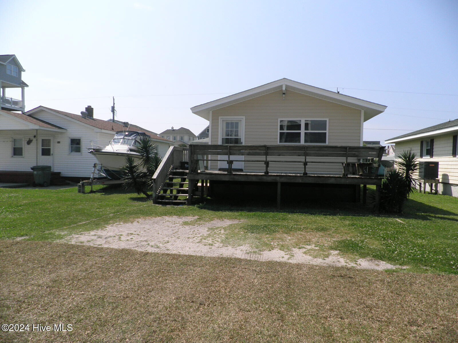 Property Photo: 310 E Terminal Boulevard NC 28512