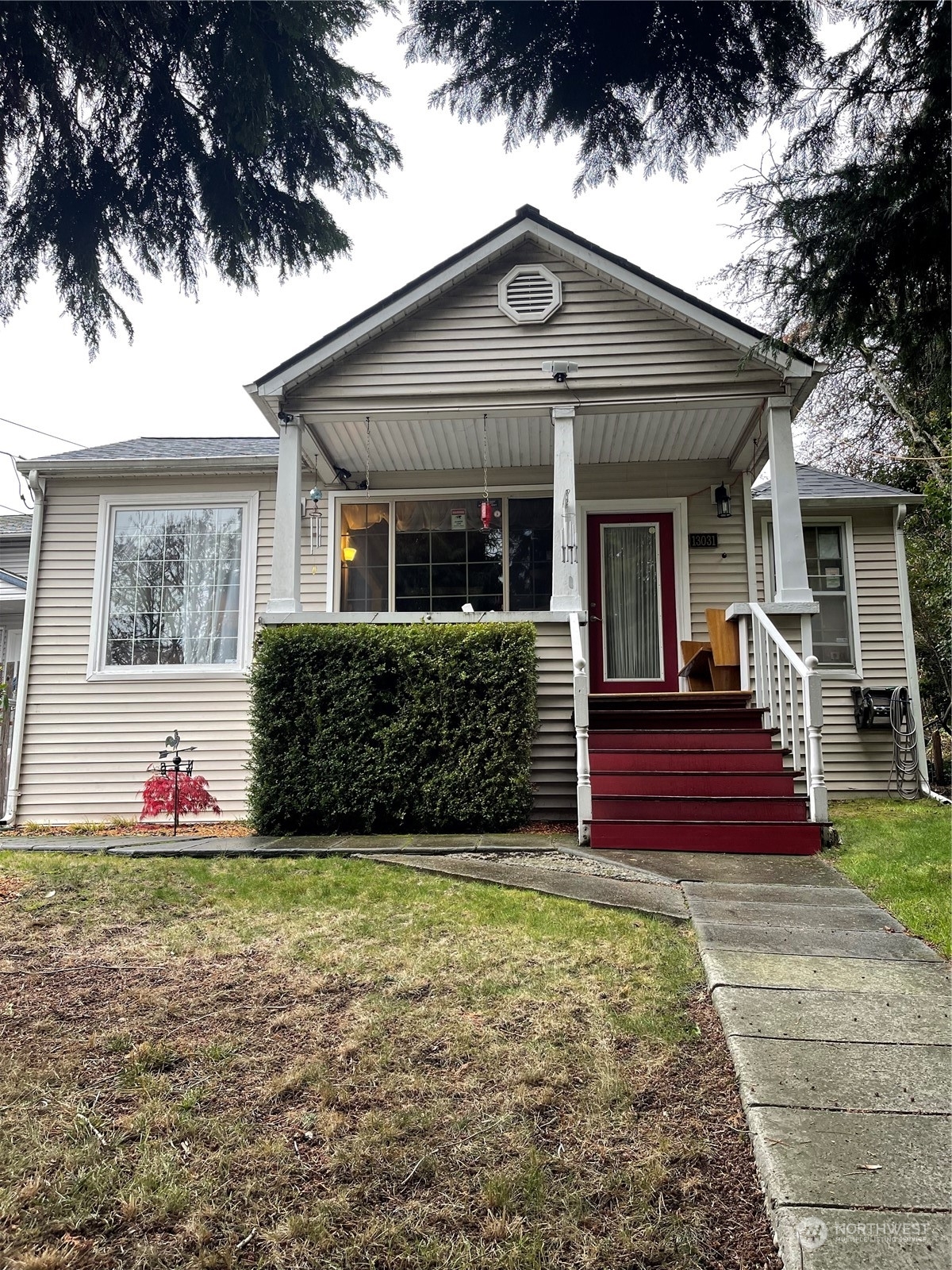 13031 Macadam Rd S  Tukwila WA 98168 photo