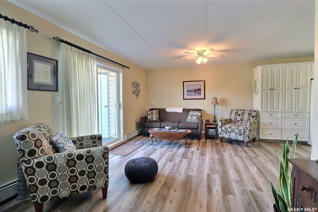 Property Photo: 1 26th Street E 201 SK S6V 1T7