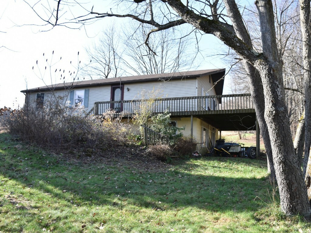 Property Photo:  22607 Hunter Road  PA 16335 