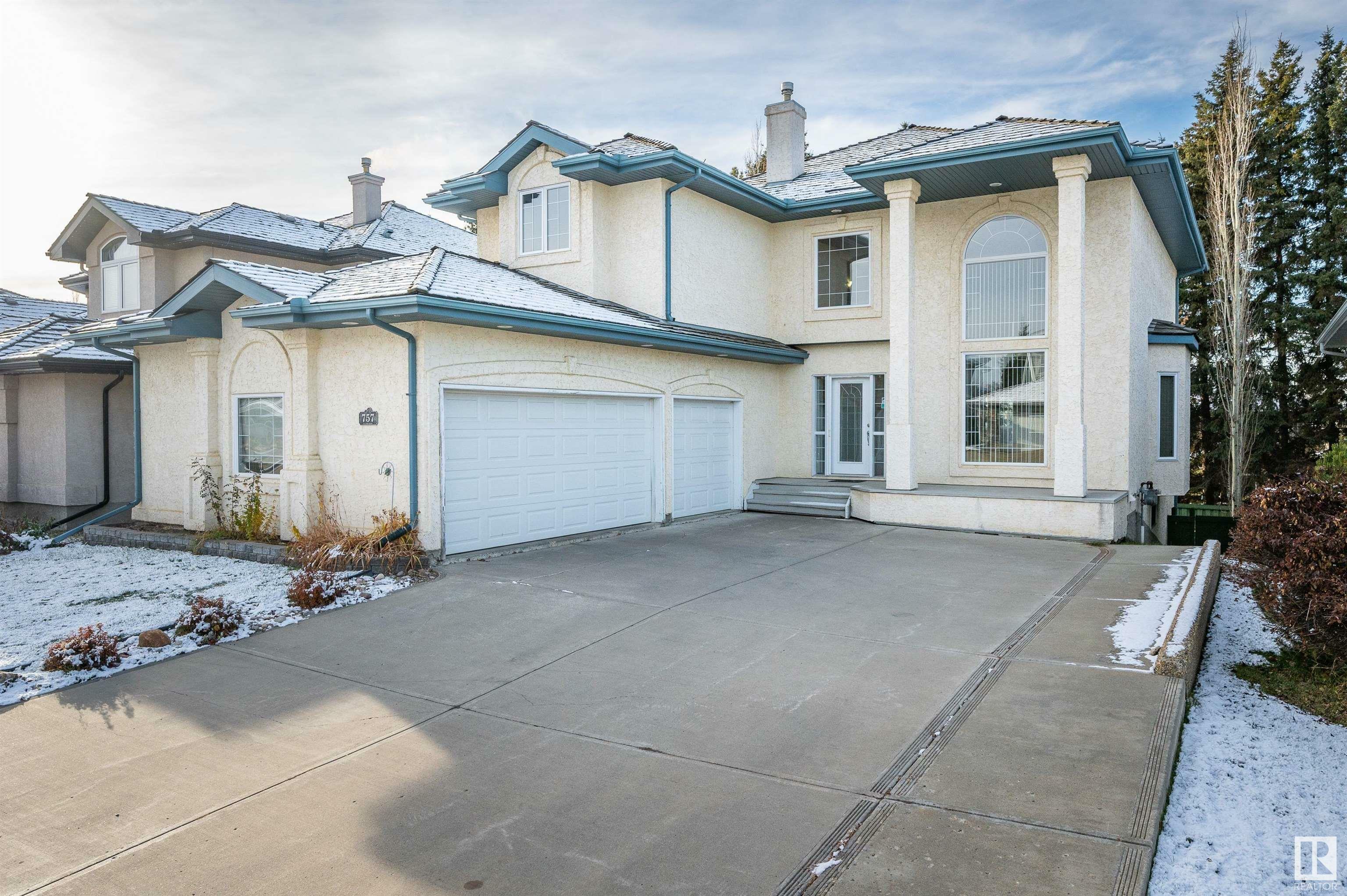 Property Photo:  757 Haliburton Crescent NW  AB T6R 2Z7 