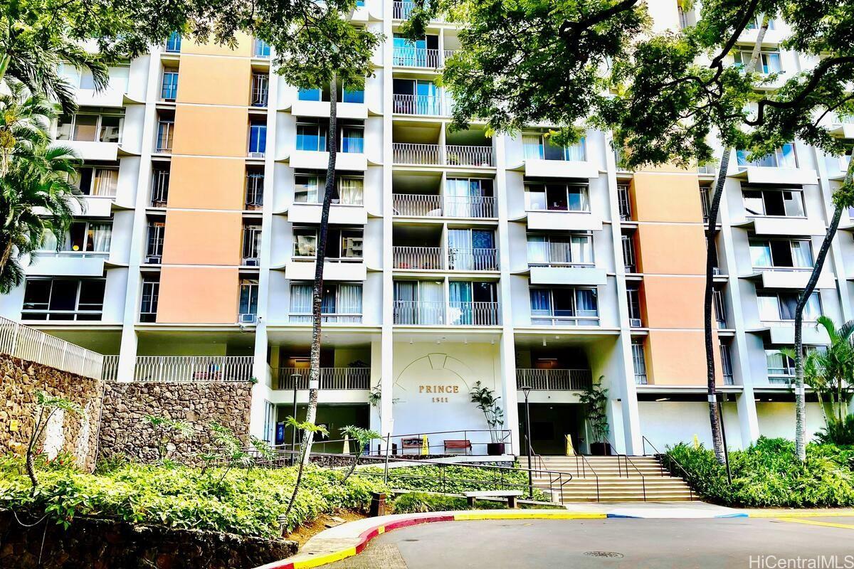 1511 Nuuanu Avenue 421  Honolulu HI 96817 photo