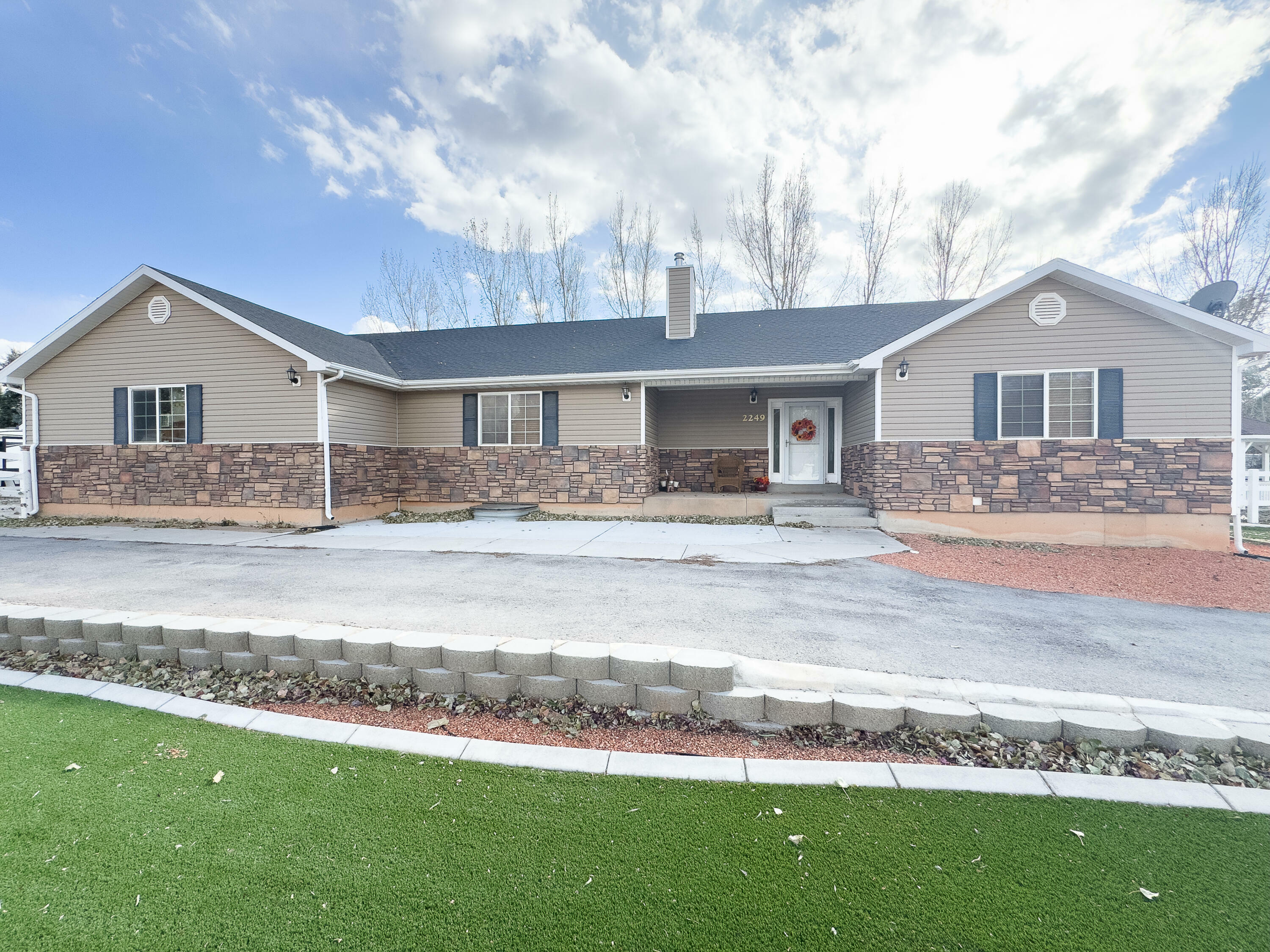 2249 W 2500 N  Cedar City UT 84721 photo