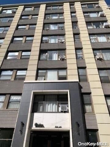 Property Photo:  98-41 64rd 7B  NY 11374 