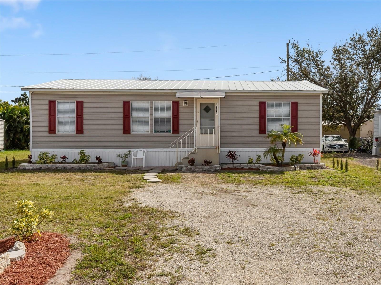 Property Photo: 4884 Duncan Road FL 33982