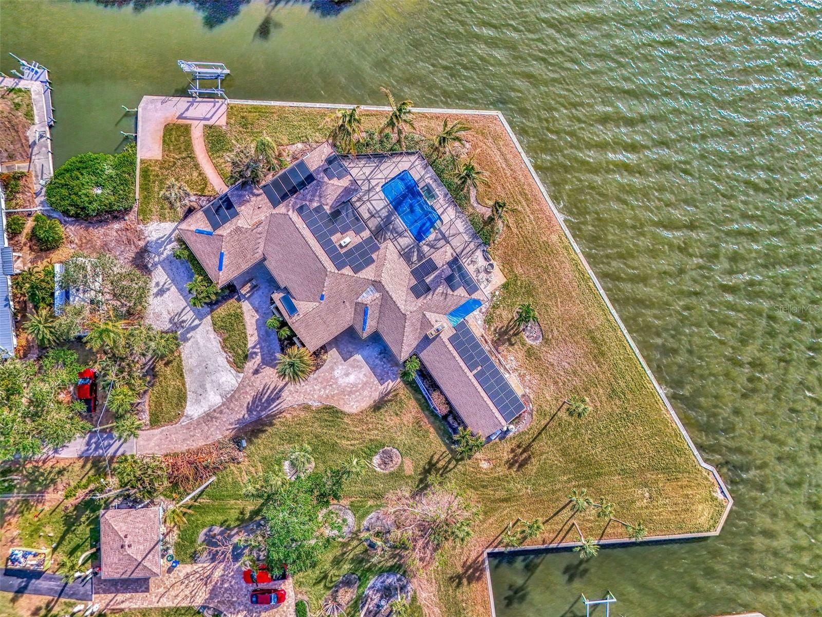 Property Photo:  300 North Drive  FL 34223 