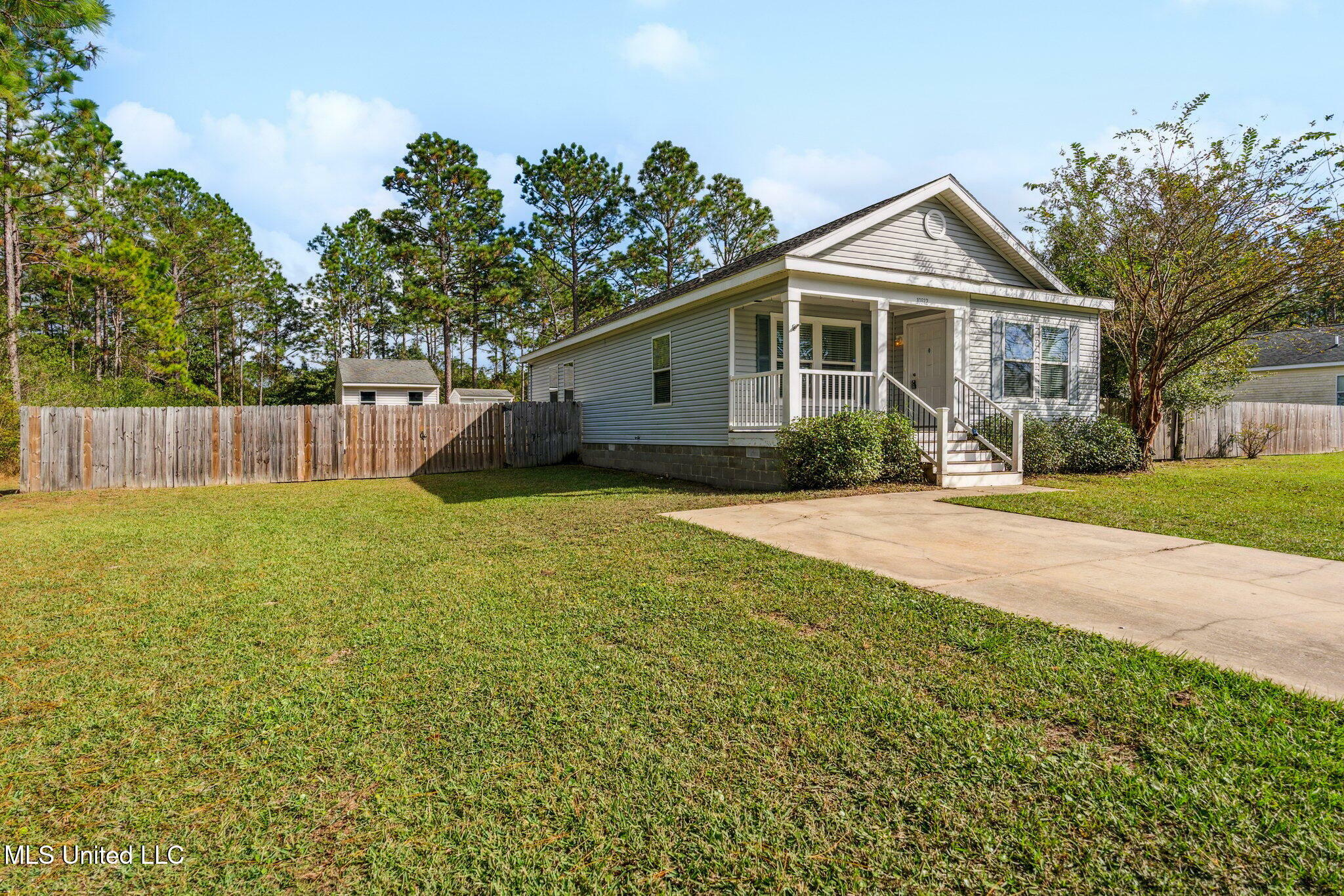 Property Photo:  10812 Patriot Cove  MS 39565 