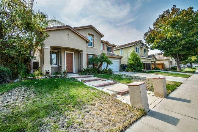 Property Photo:  100 Wisteria Lane  CA 95377 