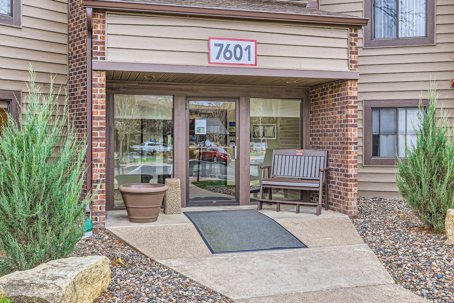 Property Photo: 7601 W 101st Street 117 MN 55438