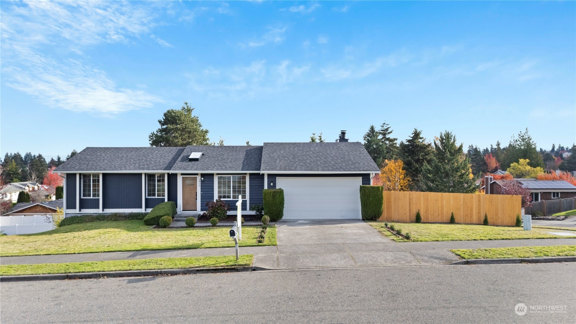 Property Photo:  3915 Commencement Bay Drive  WA 98407 