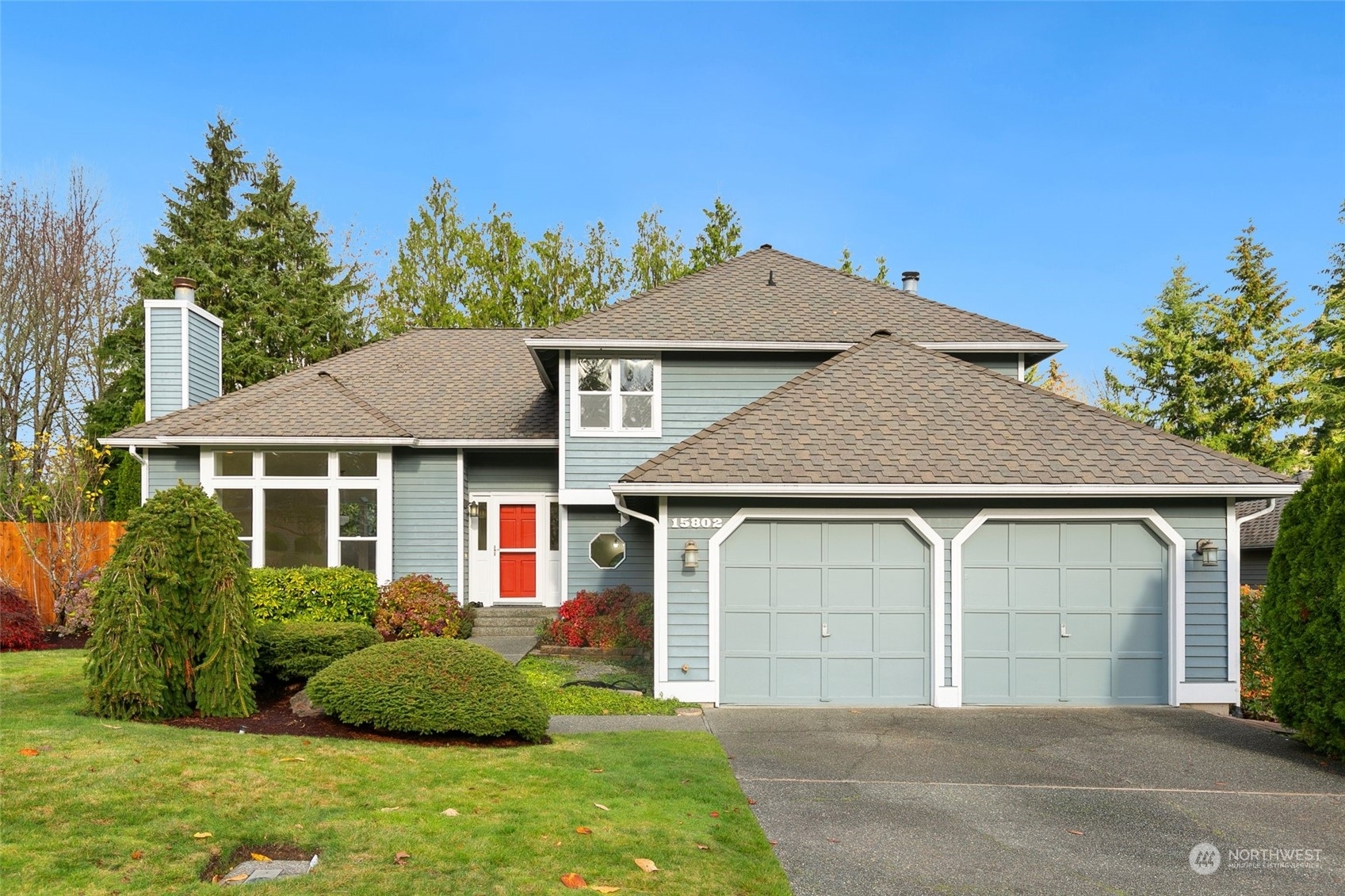 Property Photo:  15802 SE 182nd Place  WA 98058 