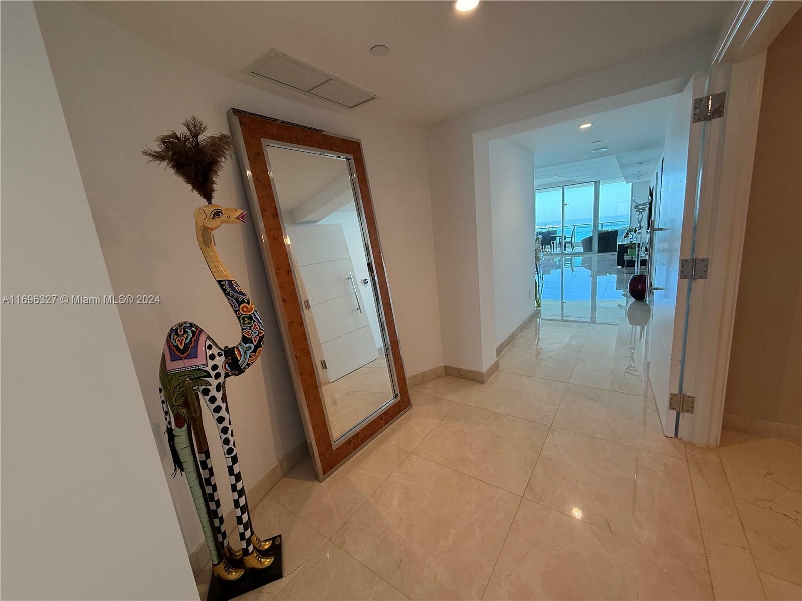 Property Photo:  1331 Brickell Bay Dr 4001  FL 33131 