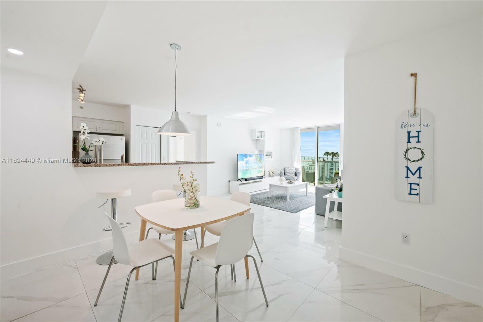 Property Photo:  1155 Brickell Bay Dr 903  FL 33131 