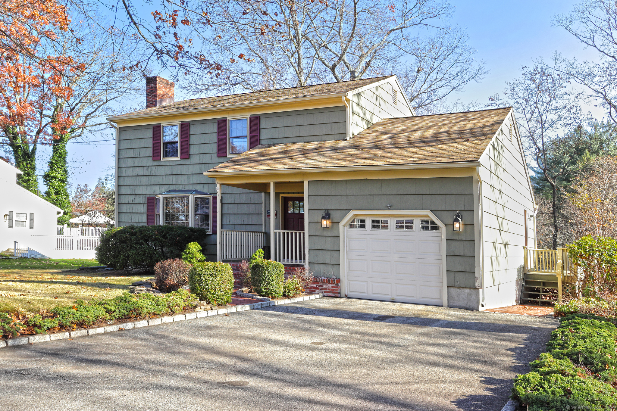 Property Photo:  11 Harvest Lane  CT 06461 