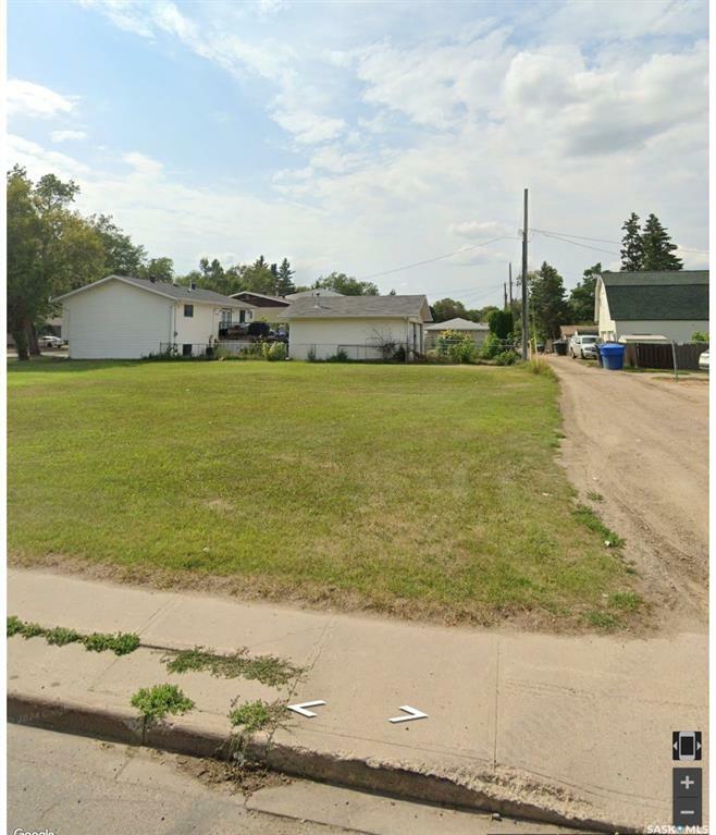 Photo de la propriété:  2441 6th Avenue E  SK S6V 7P6 